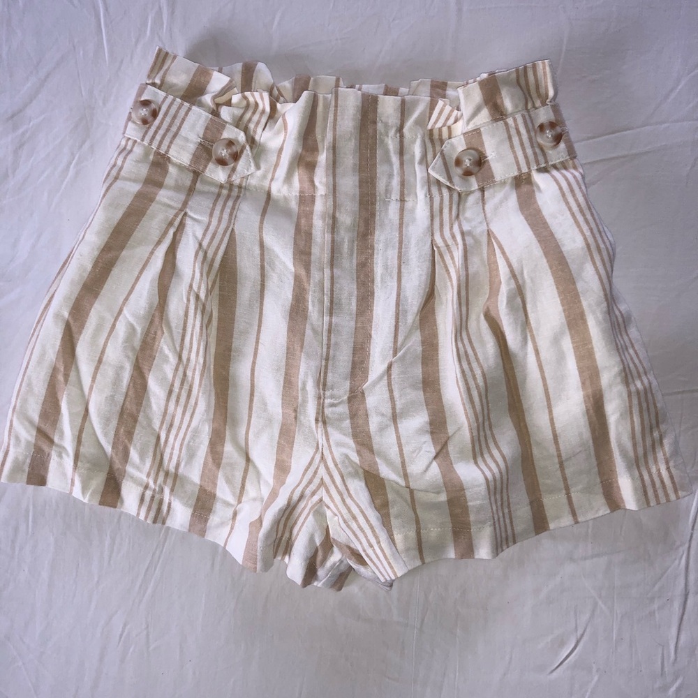 NWOT Striped forever 21 high rise shorts